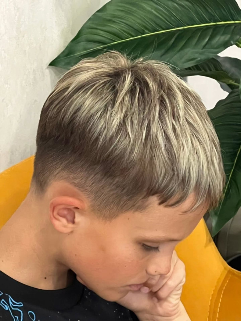 Дитяча стрижка на Виговського 18, місто Ірпінь, фото - Студія краси Magic Hair