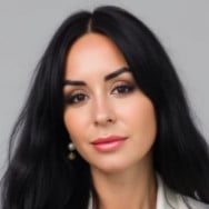 Мастер по наращиванию волос Марина Кобченко на Barb.ua