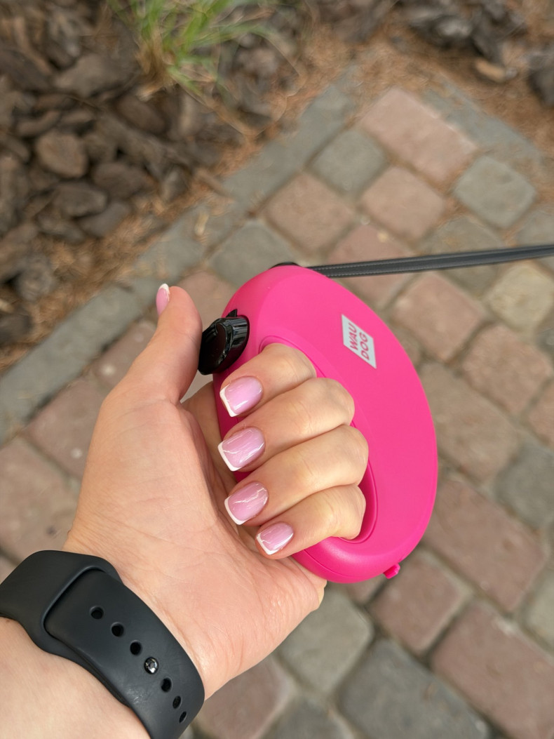 Ніжний манікюр нюдовий французький, фото - Нігтьова студія London Beauty Hub
