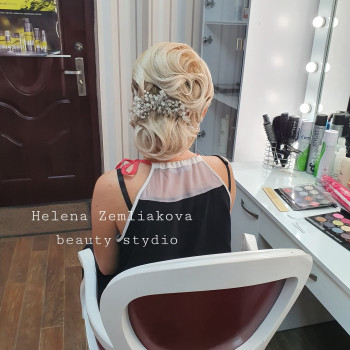 Вечірня зачіска Весільна зачіска