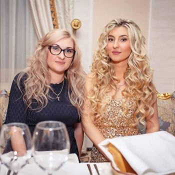 Вечірня зачіска Весільна зачіска