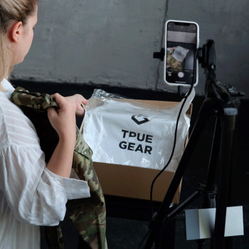 Зйомки для каталогу військового одягу True Gear. Як завжди все на вищому рівні. 2 моделі, 59 елементів одягу, 4 години, 900+ готових фото і 170 відео.