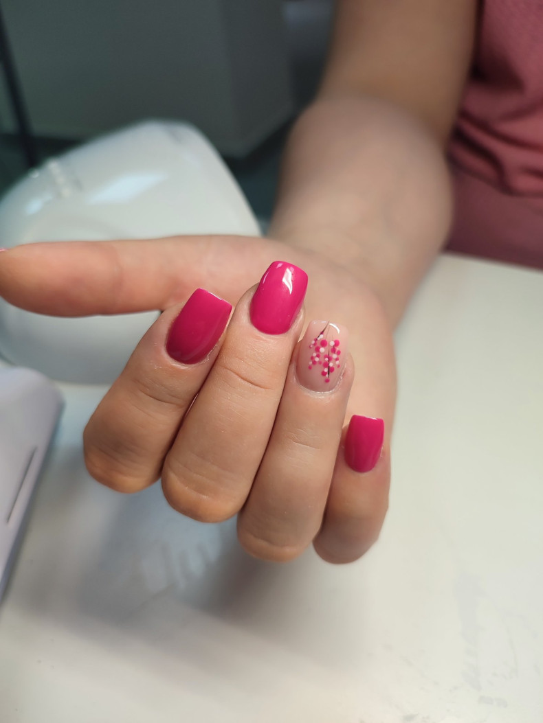 Манікюр з малюнком яскравий рожевий, фото - Нігтьова студія Beautiful Nails
