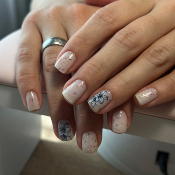 Фото с портфолио ki nails