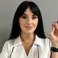 Викладач курсів краси Олександра Волошинська на Barb.ua