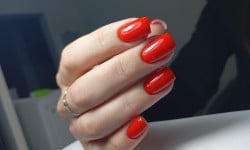 Маникюр с покрытием и укреплением ногтей Нігтьова студія Melani Beauty Nails Одеса