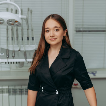 Фото с портфолио Стоматологія Dental Space
