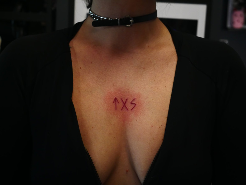 Женские цветные на груди, фото - Тату салон Zoria Tattoo