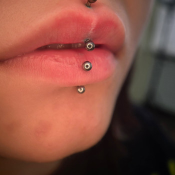 Фото с портфолио Zoria Tattoo