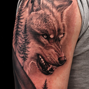 Фото с портфолио Zoria Tattoo