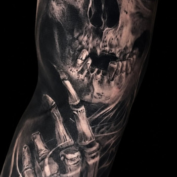 Фото с портфолио Zoria Tattoo