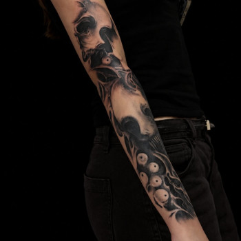 Фото с портфолио Zoria Tattoo