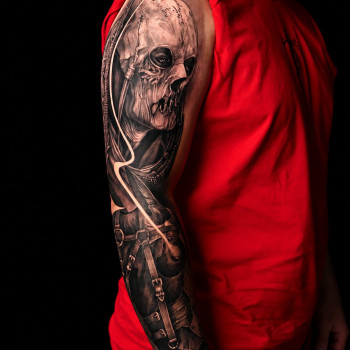 Фото с портфолио Zoria Tattoo