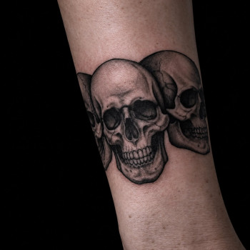 Фото с портфолио Zoria Tattoo