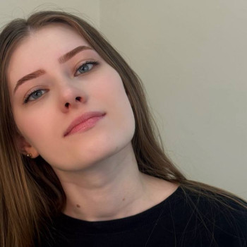 Оформлення брів у Rich Beauty Studio 🤍 Підкреслюємо природну красу, створюємо гармонійну форму та виразний погляд з урахуванням індивідуальних особливостей обличчя. Доглянуті брови — важлива деталь вашого образу!