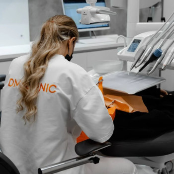 Фото с портфолио DM-CLINIC