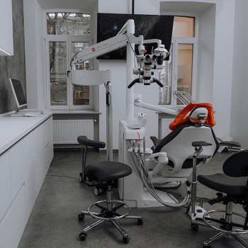 Фото с портфолио DM-CLINIC