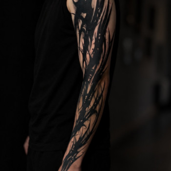 Фото с портфолио Man’es Club Tattoo