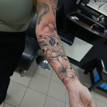 Фото с портфолио Дмитро Tattooin