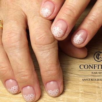 Фото з портфоліо салону CONFITURE (нігтьова студія, Миколаїв)