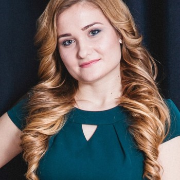 Вечерние прически
                    Перукар Татьяна Бондаренко Миколаїв