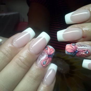 Коррекция гелевых ногтей
                    Майстер манікюру Наталия Качалина Миколаїв