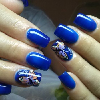 синий маникюр, маникюр с бабочками