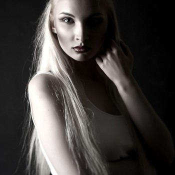 Макияж
                    Визажист Валентина Шевченко Николаев