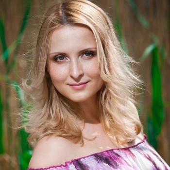 Макияж
                    Визажист Валентина Шевченко Николаев