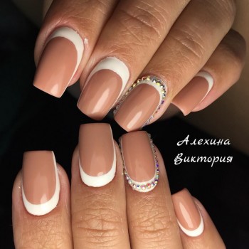 Лунный маникюр коричневый, фото - Мастер маникюра Виктория Алехина