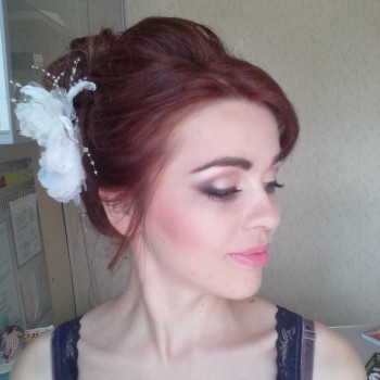 Свадебный макияж
                    Визажист Марина Козыренко Николаев