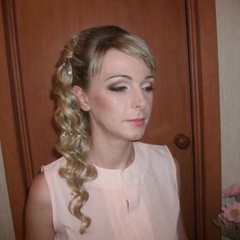 Свадебный макияж
                    Визажист Марина Козыренко Николаев