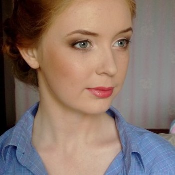 Прически
                    Візажист Ирина Миколаїв