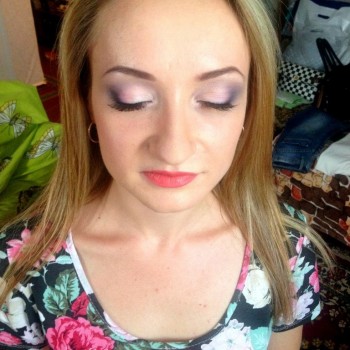 Экспресс-макияж
                    Визажист Ирина Николаев