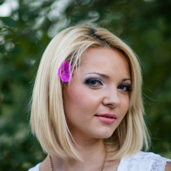 Экспресс-макияж
                    Визажист Ирина Николаев