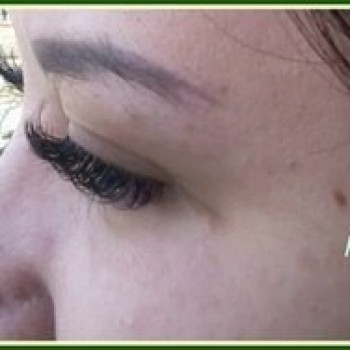 Нарощування вій
                    Преподаватель курсов красоты Оксана Николаев