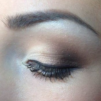 Макияж
                    Візажист Марина Живченко Миколаїв