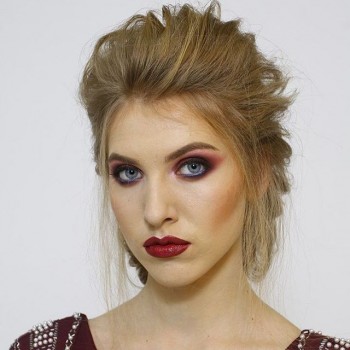 Макияж
                    Візажист Марина Живченко Миколаїв