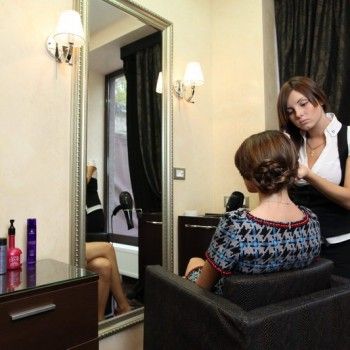 La Biosthetique - простое окрашивание волос в один тон
                    Салон красоты и SPA La Beaute Одеса