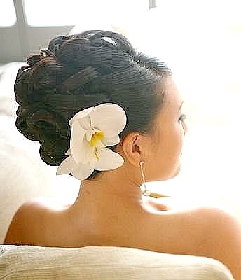 Прическа на свадьбу цвет волос брюнет косички, фото -  Beauty Hair