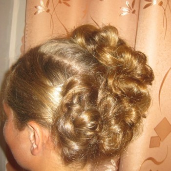 Вечерняя прическа
                    Візажист Татьяна Гребинь Вінниця