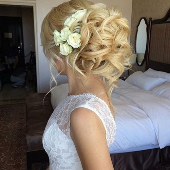 Прическа свадебная
                    Визажист Екатерина Дудина Винница