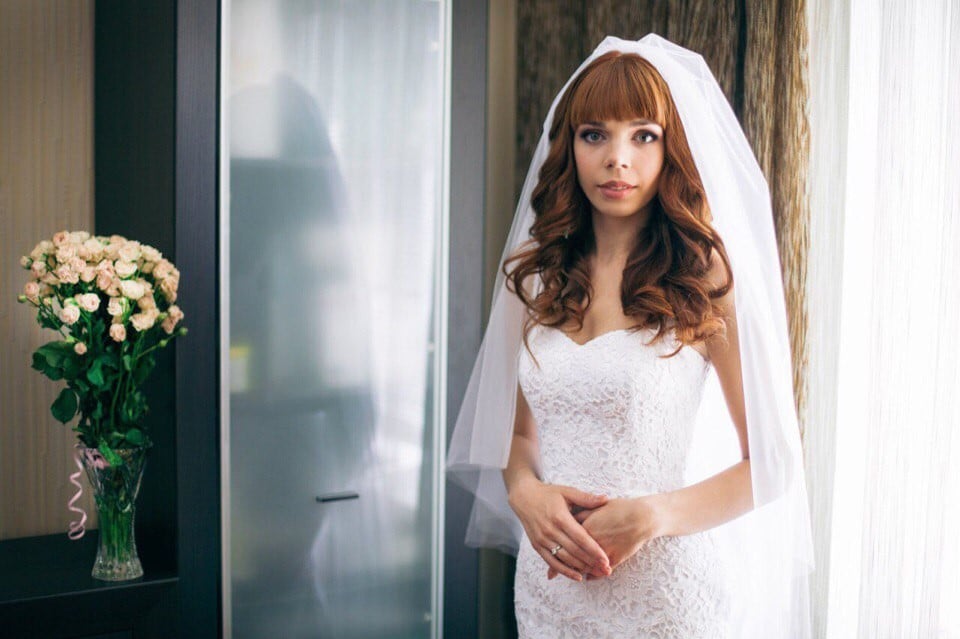 Весільна фотосесія у сукні жіночна, фото - Візажист Галина Кухарчук