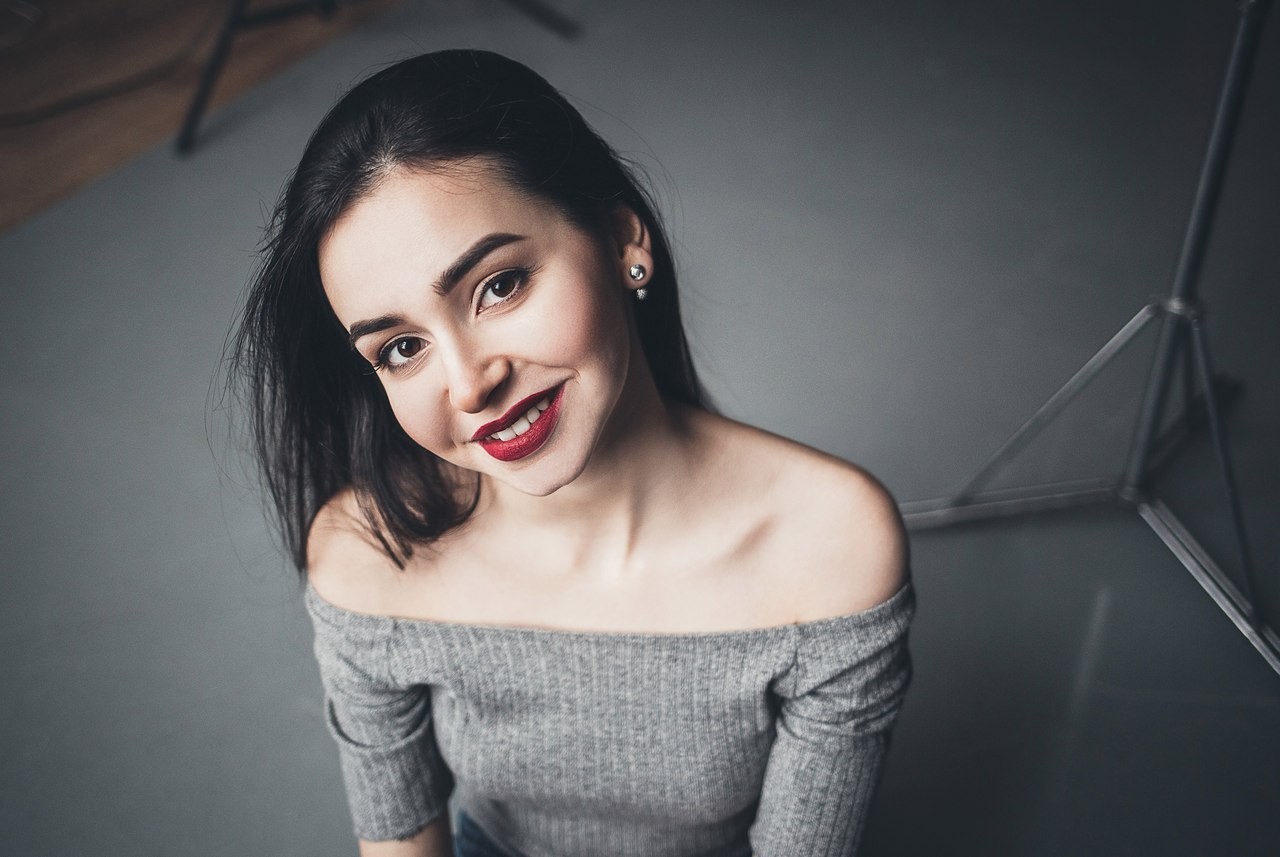 Фотосесія у студії портретна весела, фото - Візажист Ирина Орленко