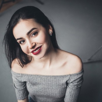 Вечерний макияж
                    Визажист Ирина Орленко Винница