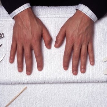 Класичний манікюр чоловічий японський, фото -  Lumber