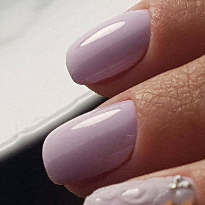 Нежный маникюр светлый сиреневый, фото - Студия красоты Nails Vision
