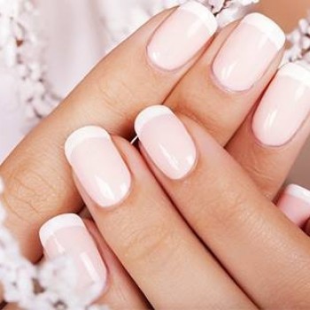 Покрытие гель-лак
                    Салон красоты Mi Mi beauty Bar Херсон