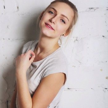 Дневной макияж nude
                    Визажист Светлана Гончар Киев