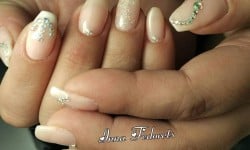 Выкладка стразами Мастер маникюра Инна Киев